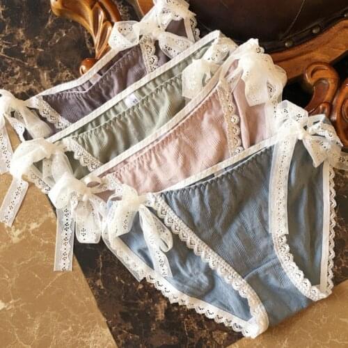 Sweet Womens Underwear Lovely Coast Lace Sexy Lingerie Lovely Low Waist Panties Hollow Out Chiffons Thong Breathable Seamless