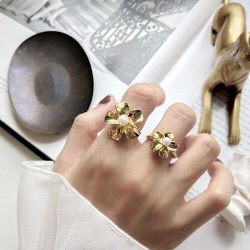 Dainty Jewelry Gold Color Flower Pearl Opening Ring For Women Fashion Party Jewelry Gifts Wholesale S-R804