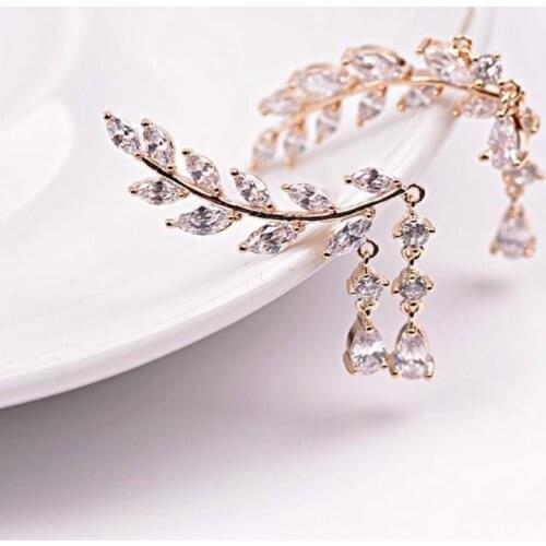 2018 Shiny Rhinestone Inlaid Leaves Shape Tassel Ear Stud Women Earring Jewelry Gift