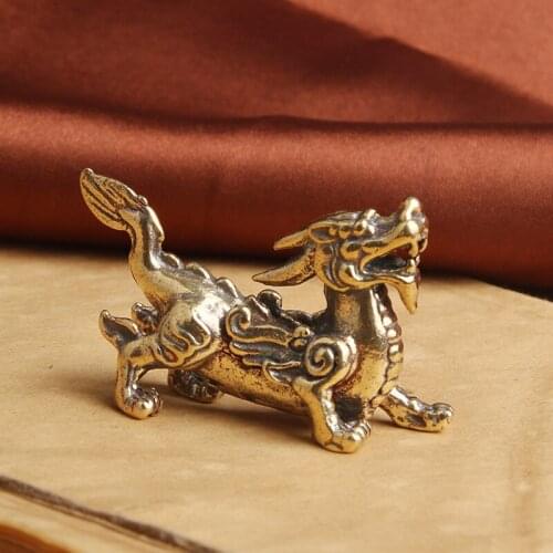 Mini Retro Brass Chinese Ancient Beast Flying Pixiu Home Decor Ornaments Copper Animal Figurines Fengshui Statue