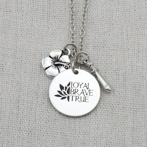 LOYAL BRAVE TURE Inspirational Hand Stamped Engraved Necklace Charm Round Pendant Chain Necklace Jewelry Mother Gift