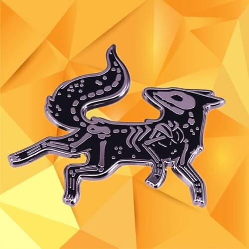 Animal Skeleton X-Ray Fox pin Goth Gothic Punk Skull Taxidermy Cartoon Animal Icon Dark Bone brooch Jewelry