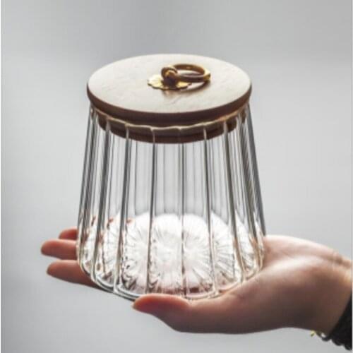 Clean clear Petal glass tea pot candy dry fruit jar bamboo lid portable small sealed storage pot home storage