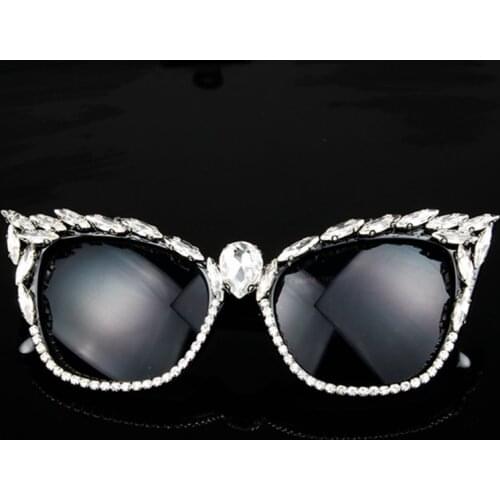 Luxury Crystal Vintage Cat Eye Sunglasses Women Brand Designer Retro Female Sunglasses For Women Ladies shades UV400