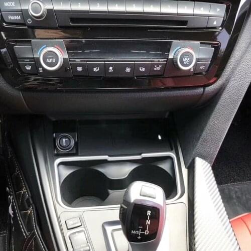 For BMW 3 4 Series F30 F31 F32 F33 F34 F35 F36 F82 10W QI wireless charging phone charger charging plate accessories for iPhone