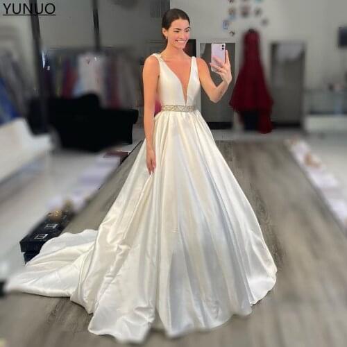 YUNUO Sheer Deep V-neck Evening Dresses Long Crystals Satin A Line Custom Made Sleeveless Formal Prom Dress vestidos de fiesta