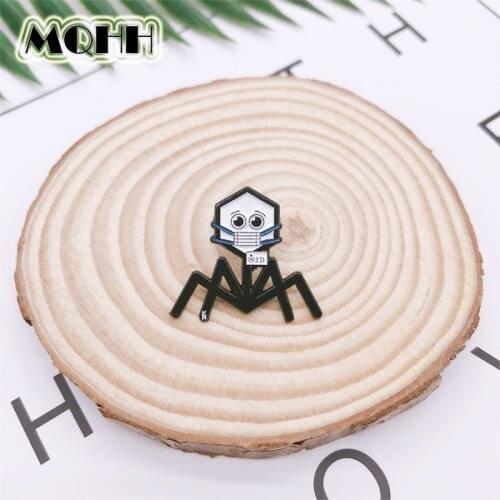 Creative Cartoon Basketball Stand Design Black Spider Animal Enamel Brooch Alloy Badge Denim Clothes Bag Pin Cute Jewelry Gift