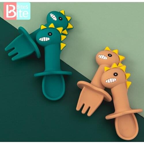 2Pcs Baby Spoon Fork Silicone Feeding Solid Dinnerware Infant Cartoon Feeding Tableware Set Baby Utensils Silicone Handle