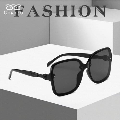 Umanco 2021 Hot Vintage Rivet Square Sunglasses For Women PC Frame AC Lens Designer Trendy Brand Beach Travel Drive Shades Gifts