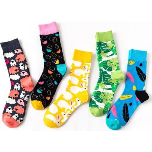Colorful Cartoon Leaf Animals Rabbit Sheep Eggs Cute Socks Happy Funny Nation Harajuku Hip Hop Casual Cotton Men Dress Socks