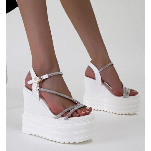 Qeedns Women's Sandals