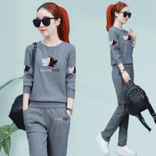 Womens Spring and Autumn Sports Suit 2021 New Winter Fashion Loose Korean Spring Casual Clothes Sweater Two-piece Women
