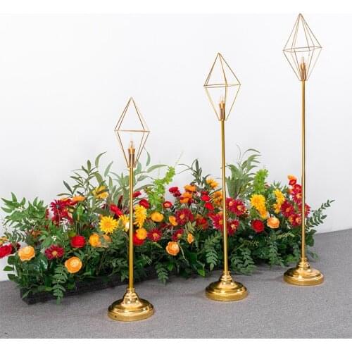 Wedding Props Wrought Iron Golden Diamond Road Guide Lights Wedding Welcome Area Geometric Light Decoration