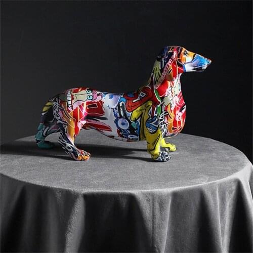 WU CHEN LONG Graffiti Dachshunds Art Sculpture Lucky Dog Figurine Animal Statue Creative Resin Crafts European Home Decor R5083