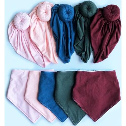 2Pcs/Set Baby Headband Bonnet Turban Hat Cotton Solid Color Newborn Baby Bibs Boys Girls Bandana Burp Cloths Feeding Accessories