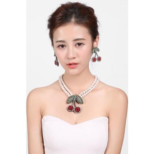 YOUHHH Pearl Necklaces For Women