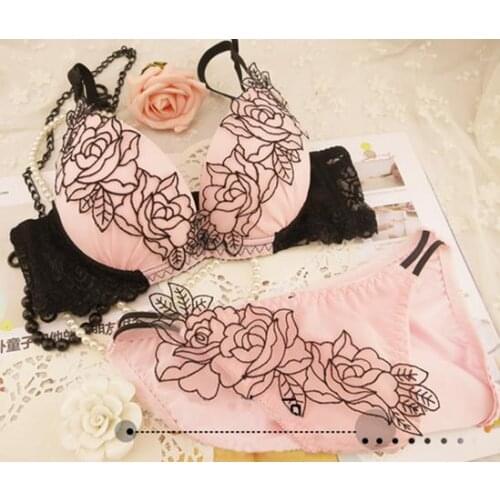 Sexy Rose Embroidery Sexy Bra And Panty Sets Erotic Lingerie For Women Ensemble Soutien Gorge Et Culotte Femme Push-up CG65
