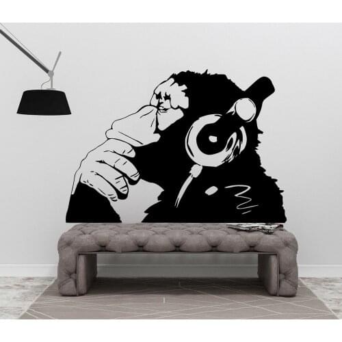 DJ Monkey Wall Decal Home Decoration Living Room Chimp with Headphone Creatives Pattern Vinyl Wall Stickers For Music Pub Y582