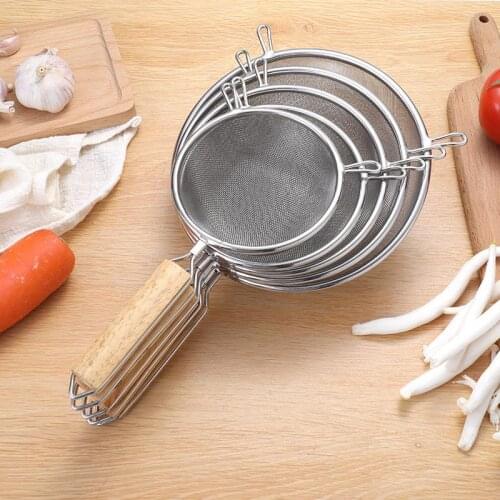 Stainless Steel Fine Mesh Strainer Kitchen Wire Sieve Sifter with Wooden Handle Flour Colander Sifter DIY Filtering Food Tool