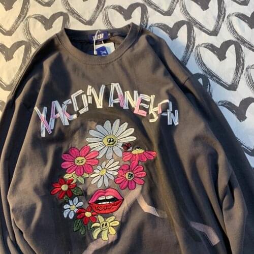 Cute Floral Lips Embroidery Sweatshirt Women Kawaii Clothes for Teens 2021 Autumn Winter New Hip Hop Streetwear Long Sleeve Tops