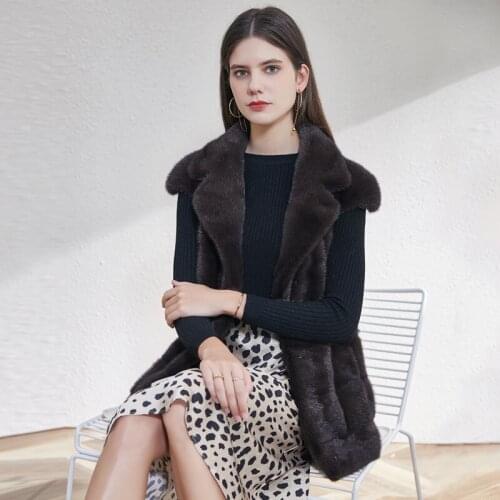 New fashion Russian ladies leather grass vest. Ladies winter warm soft real mink vest. Luxury full leather natural fur vest