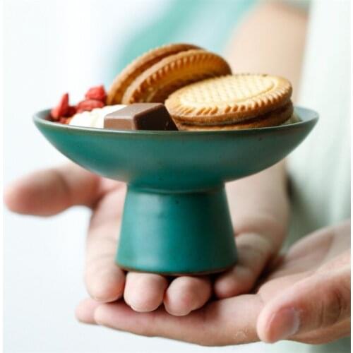 Japanese Style Ceramic Snack Nuts Plate Sauces Dish Creative Kitchen Tableware Jewelry Trinket Tray Desserts Plate Cake Stand