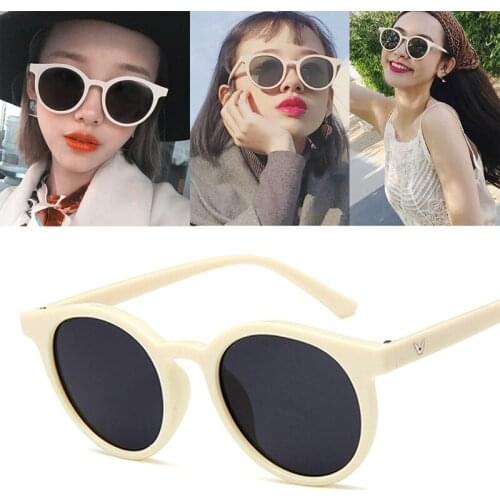 WarBLade Round Circle Sunglasses Women Retro Vintage Sun Glasses For Women Brand Designer Sunglasses Female Oculos