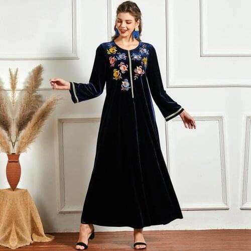 Muslim Dress Women Islamic Clothing Velvet Abaya Kaftan Kimono Long Robe Jubah Elbise Dubai Turkey Moroccan Arabic Hijab Dresses
