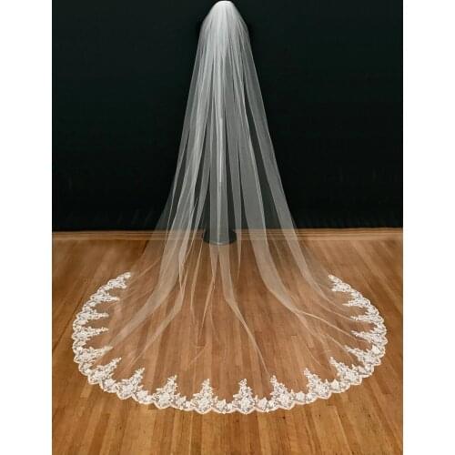 Cathedral wedding veil, chapel lace bride vail, embroidered hem, floral lace, light ivory &comb long veils