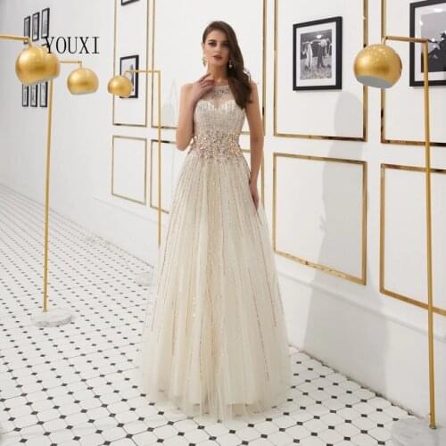 A-Line Luxury Sequined Crystal Evening Dresses 2019 Arabic Evening Gown Formal Dresses Robe de Soiree Longue Avondjurk