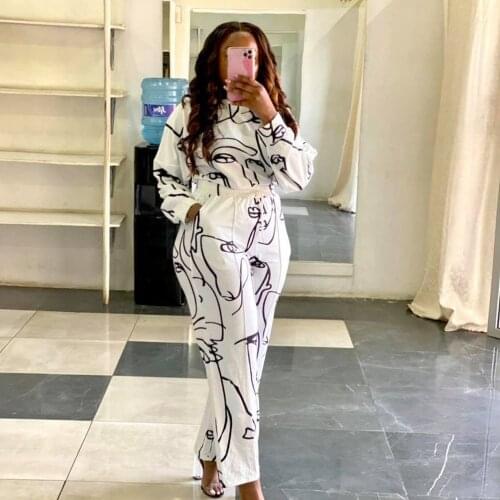 2021 New Arrival Famous Brand 2 pcs Women Set Print O-neck Long Sleeve Tops Long Pants Casual Elastic Outfits