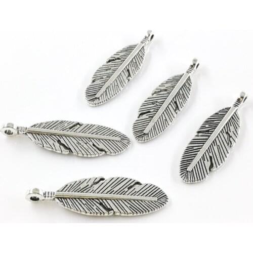 50 pieces of Tibetan silver feather-shaped alloy small pendant DIY bracelet necklace earrings small pendant 30 * 9MM