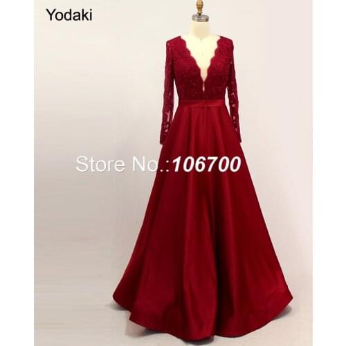 Real photos Amazing Embroidery Lace Ballgowns Evening Dresses V Neck Long Sleeves Sheer Back Burgundy Color Long Prom Gowns 2018
