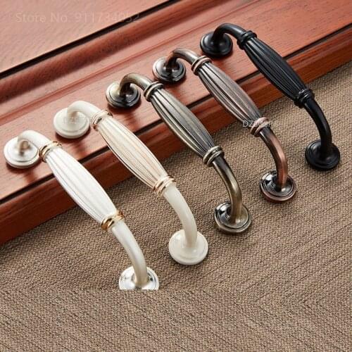 Wardrobe Furniture Hardware European Fashion Ivory White Black Drawer Kitchen Knobs Zinc Alloy Antique Cabinet Cupboard Handle
