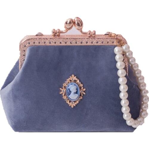 Velvet Coin Purse Women Wallets Female Vintage Slim Hasp Purse Card Holder Pearl Wristband Carteira
