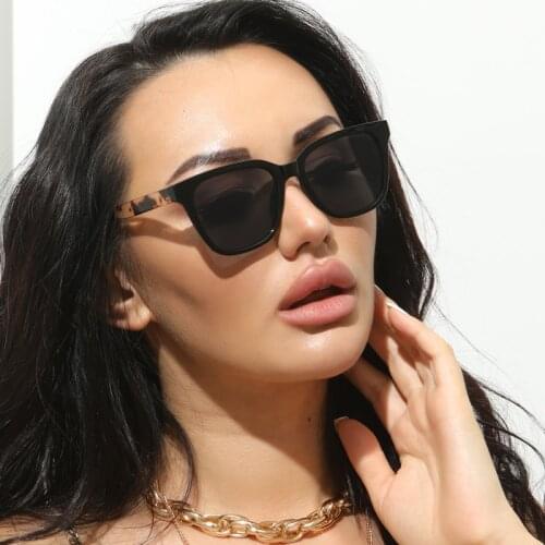 Fashion Square Women Sunglasses Vintage Glasses Frame Trending Black Green Eyewear Men Shades UV400 Sun Glasses