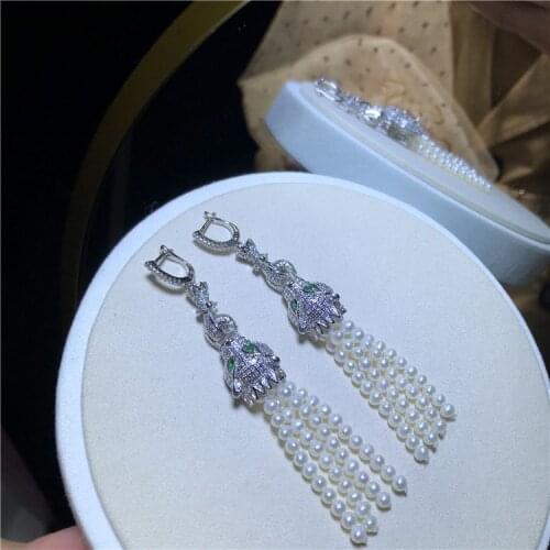 Hot sell new white freshwater pearl earrings micro inlay zircon leopard head accessories drop earrings fashion jewelry