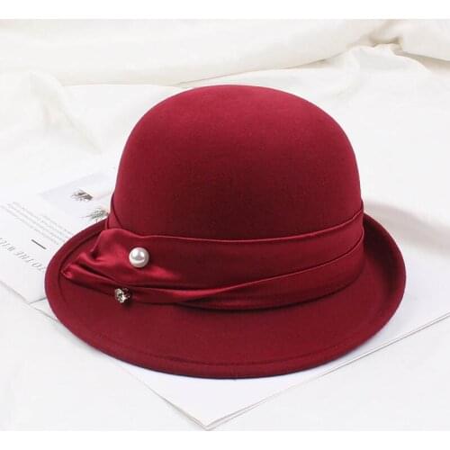 QDKPOTC Winter Women Wool Fedoras Fashion Pearl Rhinestone Decoration Felt Hat Crimping Dome Bucket Cap Travel Banquet Hat