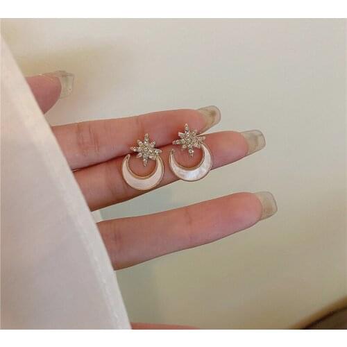 Ear stud 2021 new tide moon earpiece simple cold wind ear clip no earhole female