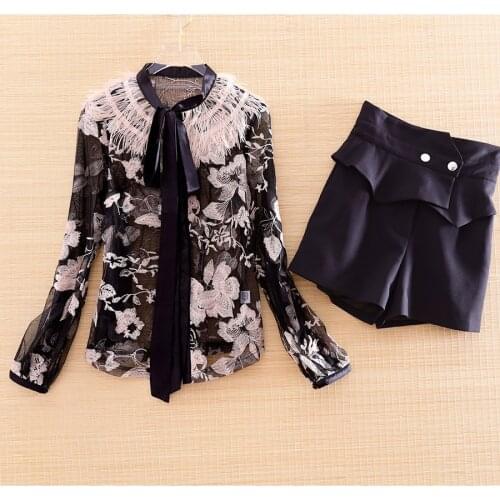 Embro Mill Women's Travel Shorts