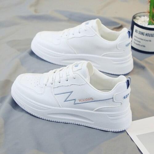 2021 Autumn New Korean Thick Soled Small White Shoes Female Flat Student Running Board Shoes Breathable Leisure Sneakers