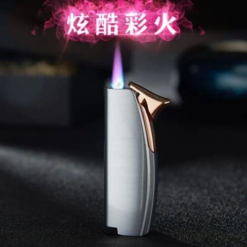 Instagram Creative Man Gives his Boyfriend A Gift Of Metal Straight Into His Blue Flame Windproof Lighte