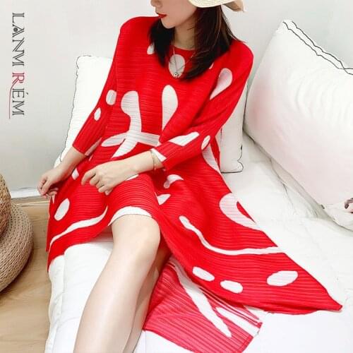 LANMREM fashionable pleated dresses new 2021 autumn loose print stretch folded A- line dress for female YJ789