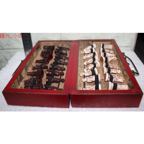 Superb Lacquer Chinese Vintage Handwork Dragon Vivid Figure Chess Beauty Rare