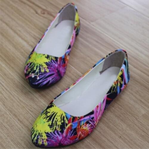 Spring Women Loafers Flat Shoes Women Casual Suede Printing Flower Slip on Boat Shoes Female Shoe Comfortable Ballet WSH3609