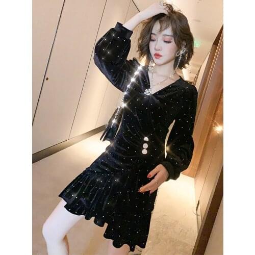 Diamond folded flap v-neck three-fold Складка ffled ruffle velvet dress womens winter new High Quality