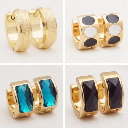 Yunkingdom Earrings With Stones