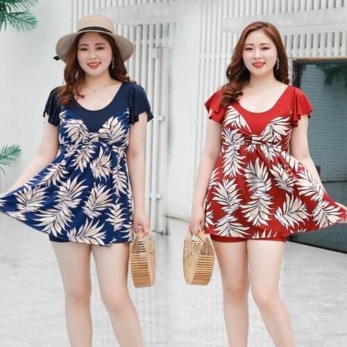 2021 new swimsuit womens one piece flat angle oversize conservative show thin cover belly flat angle 100kg mother swimsuit