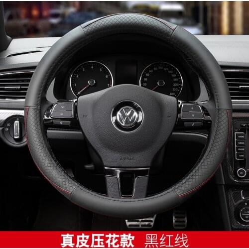 Suitable for Volkswagen VW Sagitar Passat Scirocco T-ROC Bora Touran Toureg leather steering wheel cover