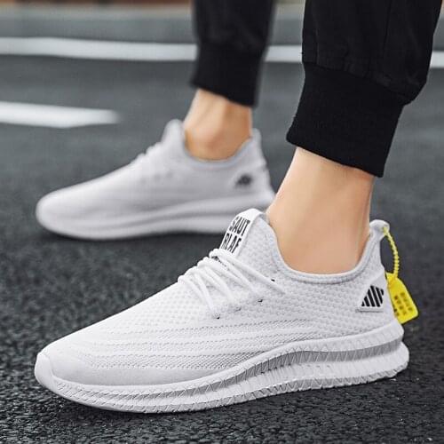 Fashion Mens Causal Shoes Black White Lightweight Air Mesh Male Running Shoes Comfortable Anti Slip Mens Sneakers Breathable